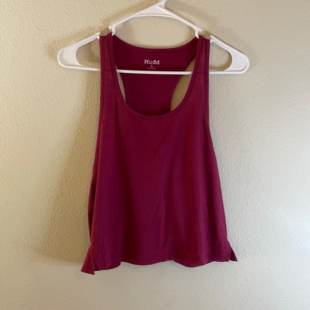 Maroon cropped tank top